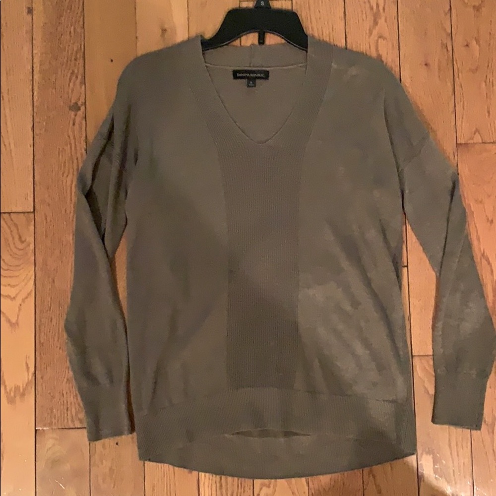 Banana Republic Sweater